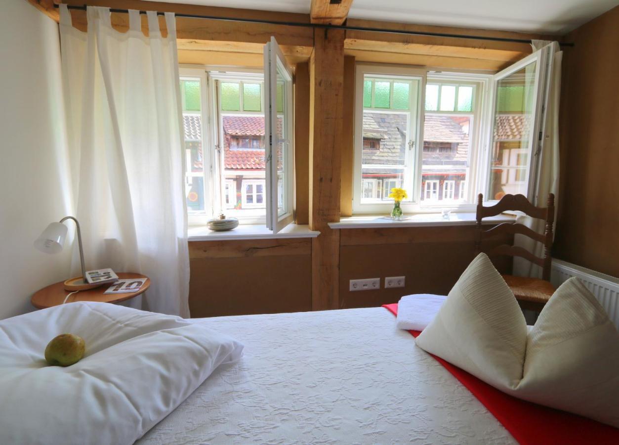 Fachwerk-Kultur-Pension Tangobruecke Айнбек Екстериор снимка